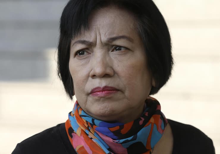 תאילנד אישה נידונה ל 43 שנות מאסר על העלבת בית המלוכה 