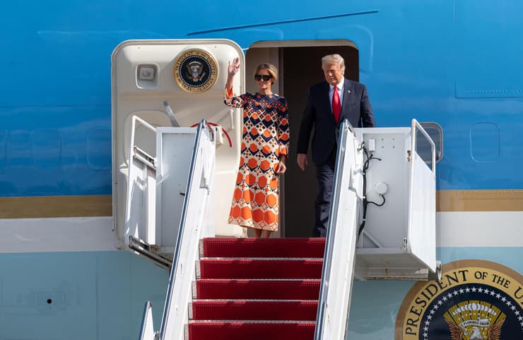 דונלד טראמפ לשעבר נשיא ארה"ב עם אשתו מלניה