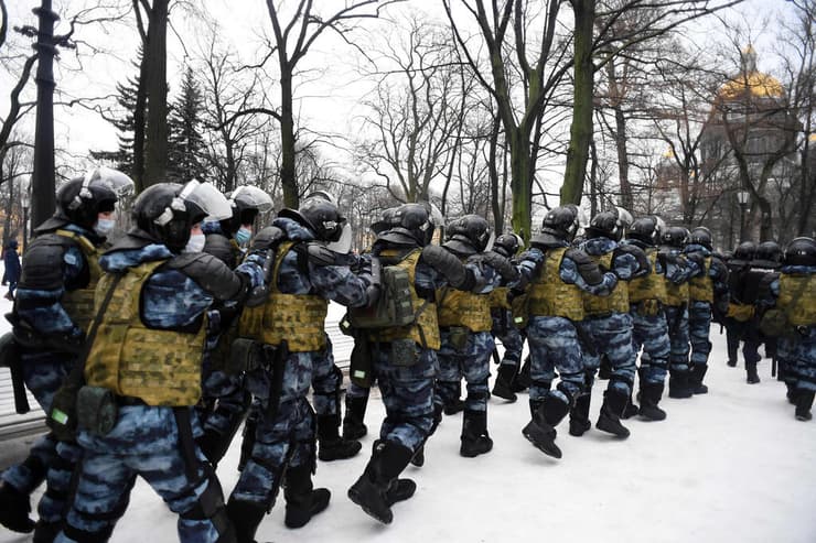 רוסיה סנט פטרסבורג הפגנות אופוזיציה למען סרגיי נבלני נגד ולדימיר פוטין