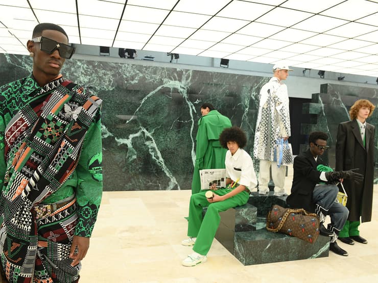 התצוגה של לואי ויטון בשבוע האופנה לגברים בפריז