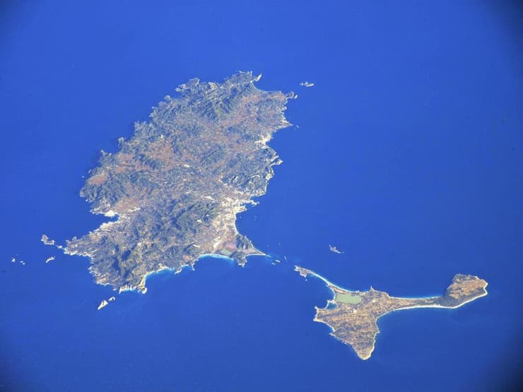 האי איביזה בים התיכון