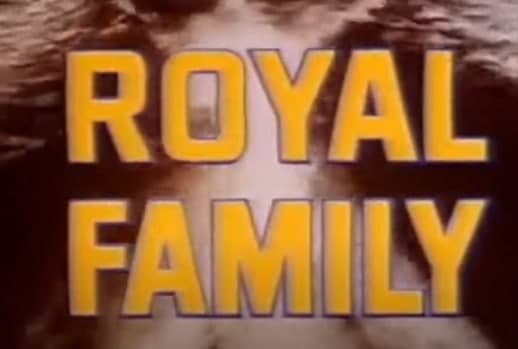 בריטניה סרט על משפחת המלוכה ש נאסר לשידור ב 1972 צץ ב יוטיוב