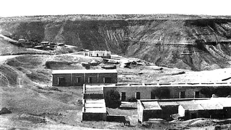 מחנה הריכוז ג'אדו בלוב 