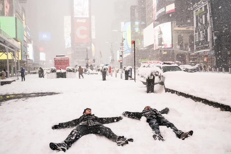 שלג סופה ב צפון מזרח ארה"ב העיר ניו יורק כיכר טיימס