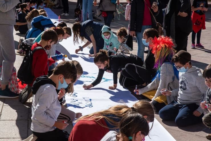 מחאה "לומדים בספרא" - דורשים העברת סמכויות לעיריית ירושלים לטובת חזרה מידיית ללימודים