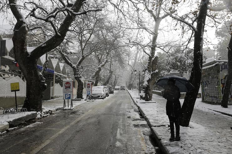 יוון שלג מזג אוויר צפון אתונה