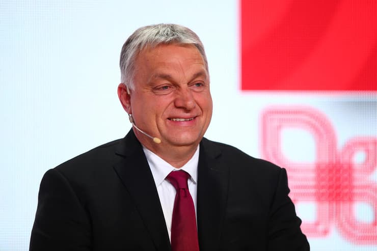 ראש ממשלת הונגריה ויקטור אורבן מסיבת עיתונאים קורונה קרקוב