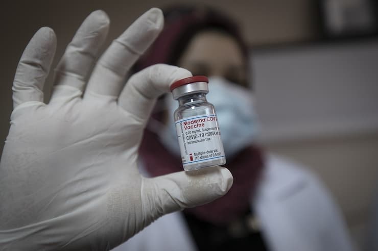חיסון לקורונה בשטחי הרשות הפלסטינית