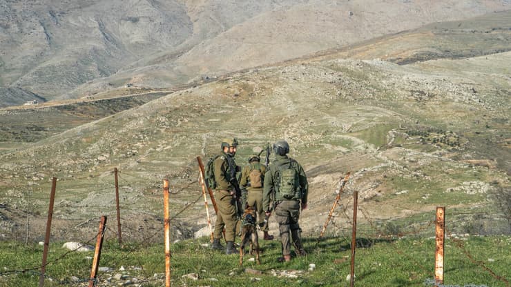 מובלעת מעבר לגדר גדר גבול סוריה צנחנים צבא