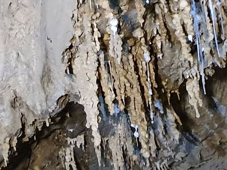 היופי הטבעי של המערה