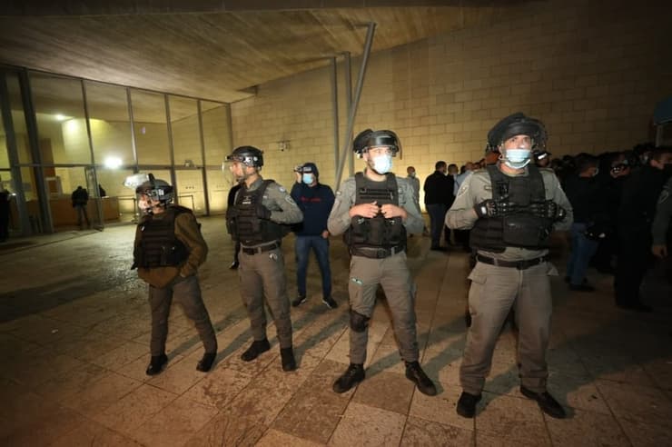 ההפגנה מול בית המשפט השלום בחיפה