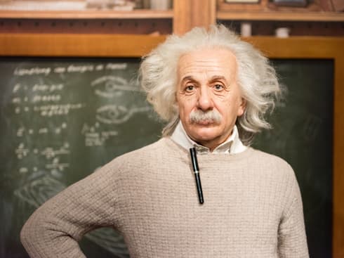 המוח הנחקר ביותר היה ככל הנראה מוחו של אלברט איינשטיין (כאן כבובת שעווה של מוזיאון מאדאם טוסו)