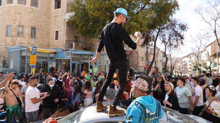 מסיבת פורים והתקהלות אסורה בשכונת נחלאות בירושלים