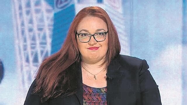 ''חוסר השקיפות של הממשל רק מגביר את המתח''. ויקטוריה סמסון, פעילה אמריקאית לשמירה על השלום בחלל