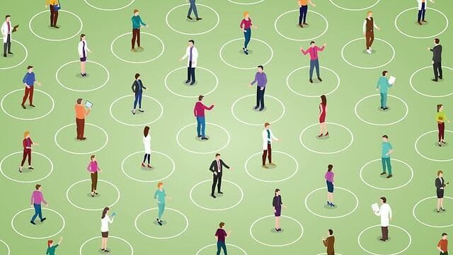 פעמים רבות, מתוך כוונות טובות אנחנו יכולים להזיק גם לאדם הקרוב וגם לסביבתנו