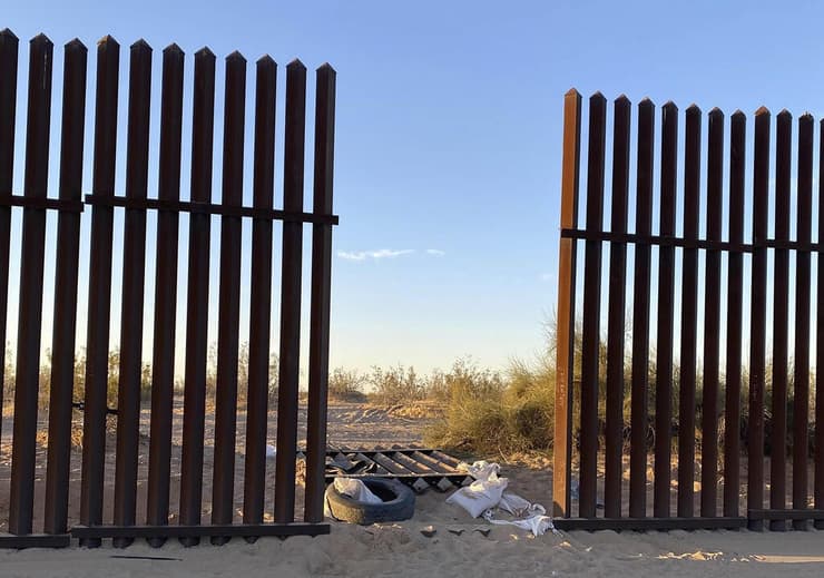 פרצה ב בגדר גבול ארה"ב מקסיקו בדרום קליפורניה הגירה