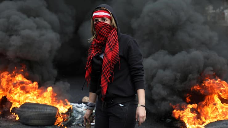 לבנון מהומות חסימת כבישים 
