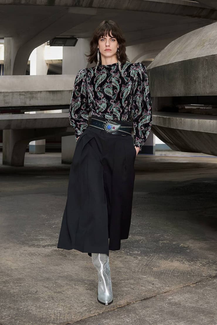 התצוגה של איזבל מארה בשבוע האופנה בפריז
