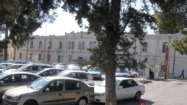 מצוקת חנייה בירושלים (צילום: גיא אסייג) מצוקת חנייה בירושלים