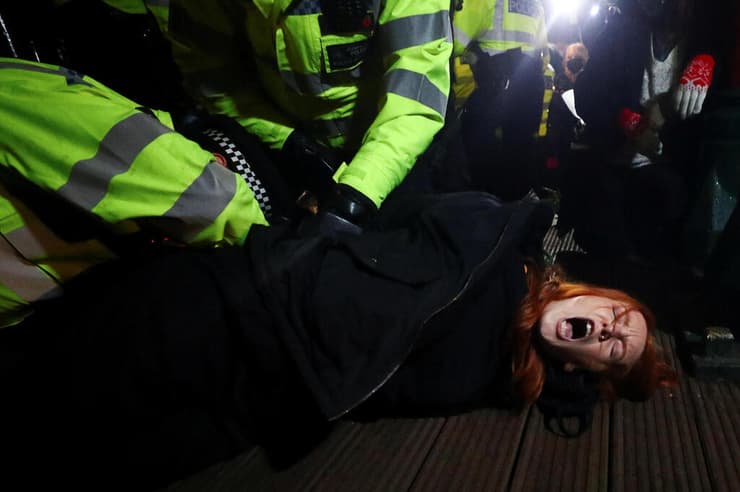 מעצרים ב עצרת לזכר שרה אוורארד בריטניה לונדון