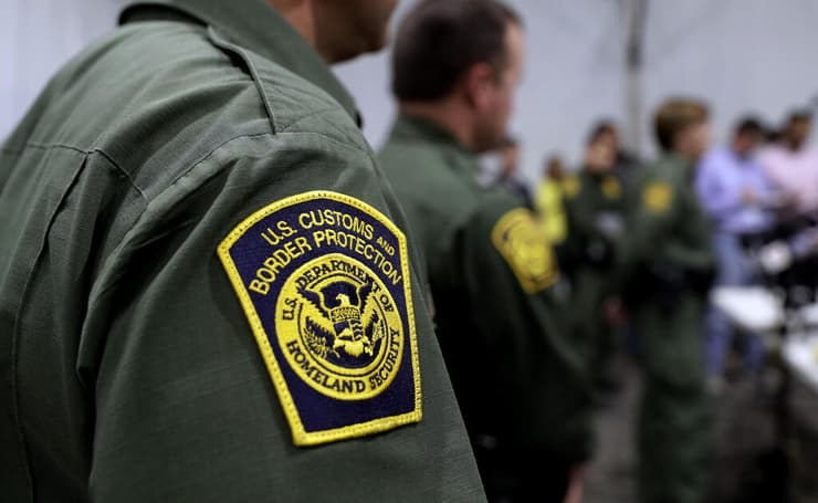 מתקן מעצר מהגרים דונה טקסס ארה"ב הגירה לא חוקית ארכיון 2019