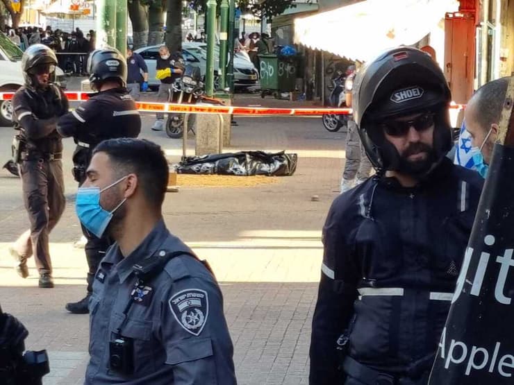 חשד לרצח בתל אביב: גבר נורה למוות באזור התחנה המרכזית החדשה