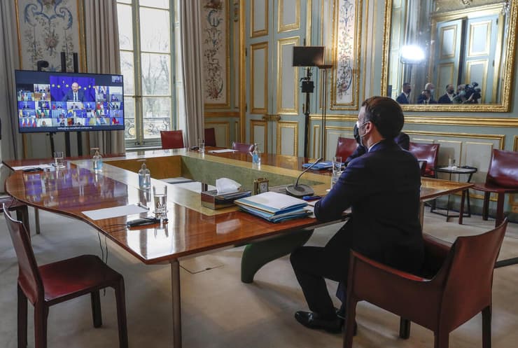 עמנואל מקרון ארמון האליזה פריז צרפת פסגה וירטואלית של מנהיגי האיחוד האירופי 