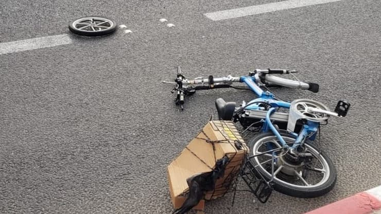 רוכב אופניים נהרג מפגיעת רכב בכביש 44 בצומת אזור