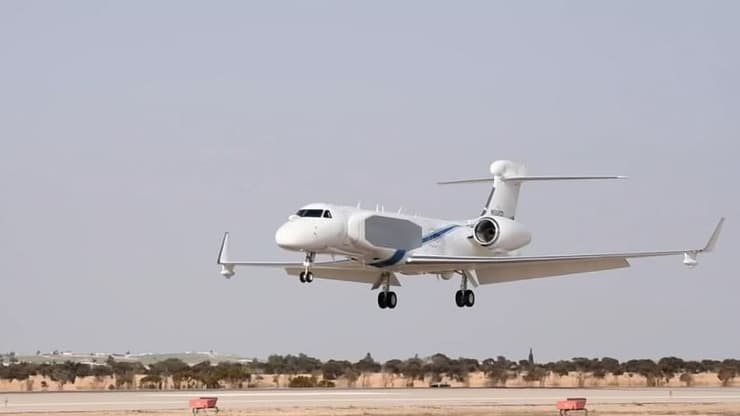 "יכולות מפלצתיות" ומכ"ם שמזהה שיגורי טילים ומל"טים מאלפי ק"מ: זהו מטוס הביון החדש של חיל האוויר