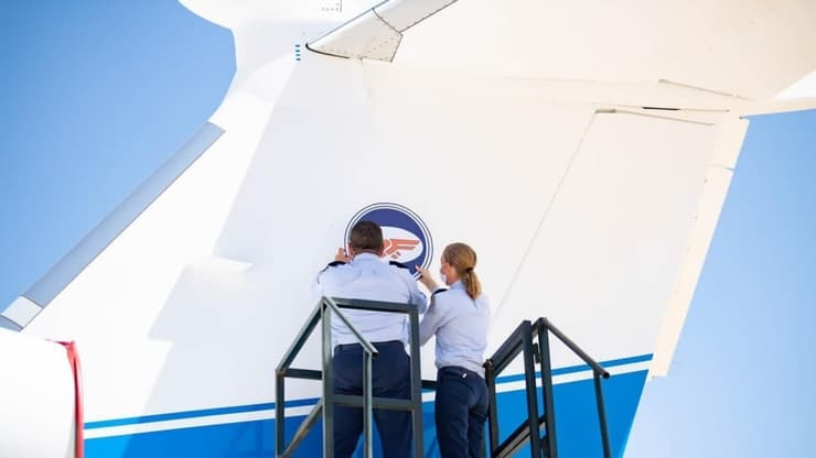 "יכולות מפלצתיות" ומכ"ם שמזהה שיגורי טילים ומל"טים מאלפי ק"מ: זהו מטוס הביון החדש של חיל האוויר