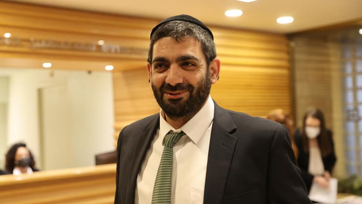 מיכאל מליכאלי בכניסת חברי הכנסת לקראת השבעת הכנסת ה24