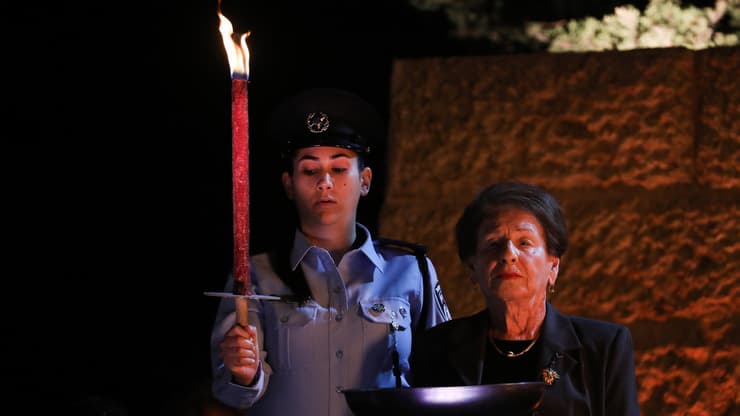 העצרת הממלכתית ליום הזיכרון לשואה ולגבורה ביד ושם