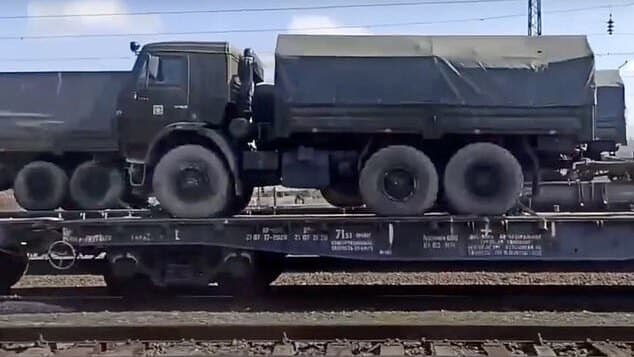 רכבת  כוחות צבא רוסי רוסיה בדרך ל מזרח אוקראינה