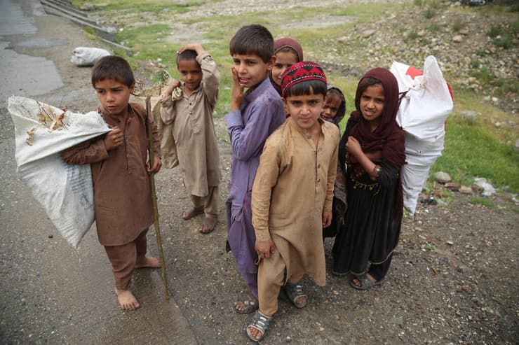 ילדים אפגנים ג'ללבאד אפגניסטן