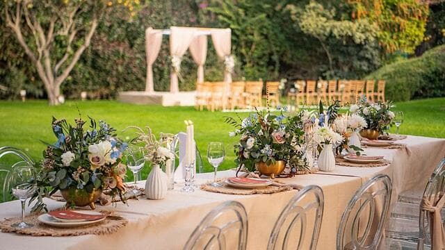 חתונות בגן אירועים - עד 750 אורחים