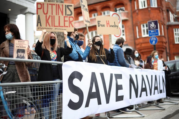 בריטניה לונדון הפגנה למען שחרור אלכסיי נבלני