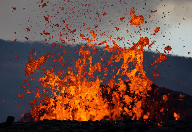 תיעוד התפרצות הר הגעש באיסלנד