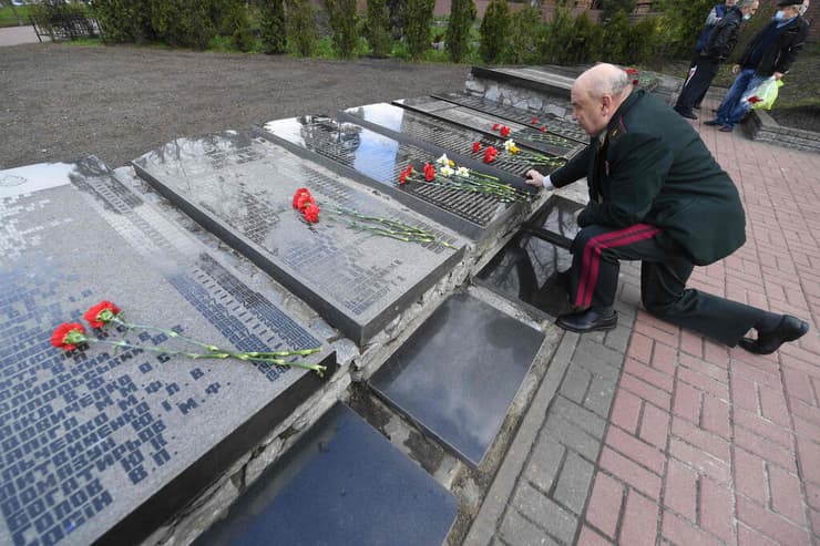 טקס זיכרון 35 שנה ל אסון צ'רנוביל ב קייב אוקראינה