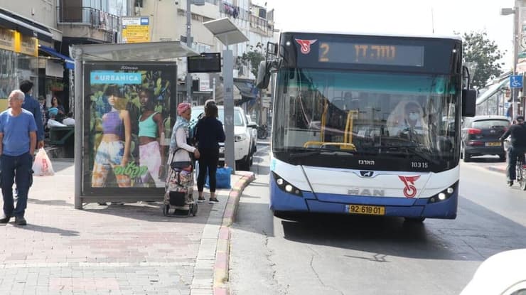 קו 2 בשוק התקווה בתל אביב