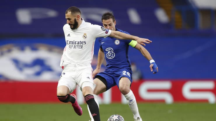 בנזמה מול אספיליקווטה (צילום: AP) בנזמה מול אספיליקווטה