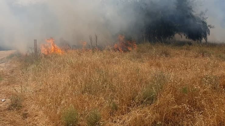 שריפות רבות באזור עוטף עזה