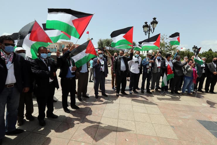 הפגנה מפגינים הפגנות נגד ישראל ובעד ה פלסטינים תוניס תוניסיה