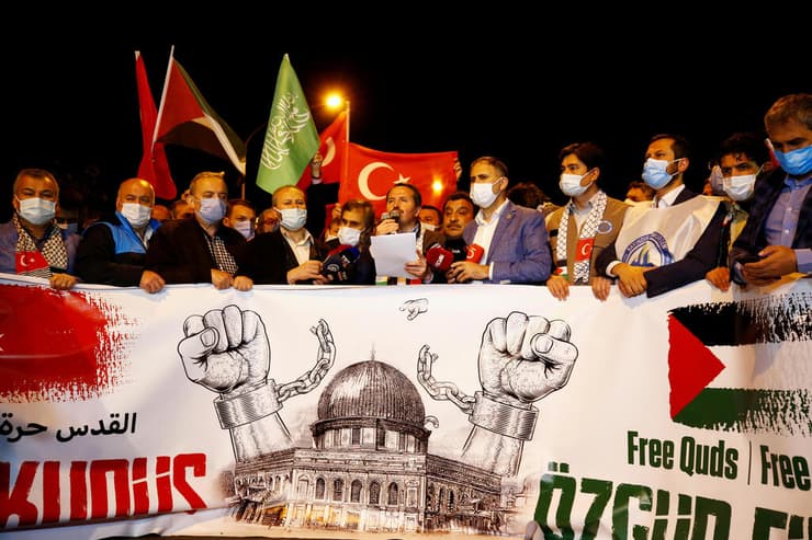הפגנות מול שגרירות ישראל ב אנקרה טורקיה