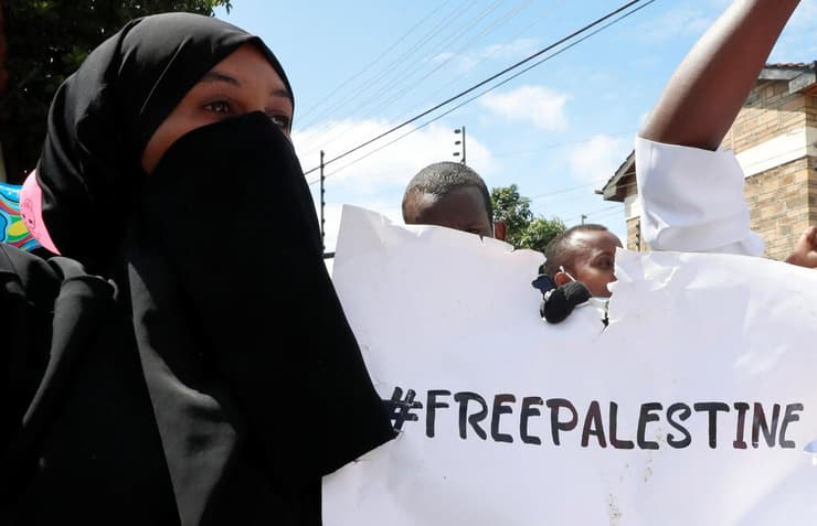 קניה הפגנה נגד ישראל ו למען ה פלסטינים הסלמה דרום מבצע שומר החומות