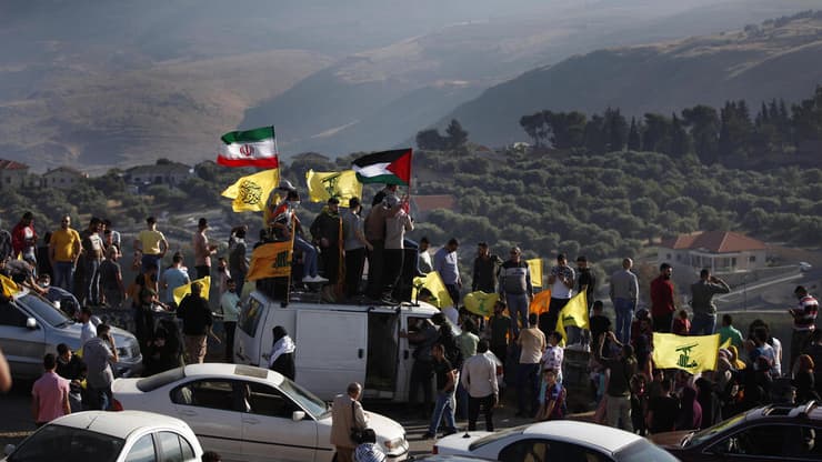 מפגינים פרו פלסטינים גבול לבנון מול מטולה