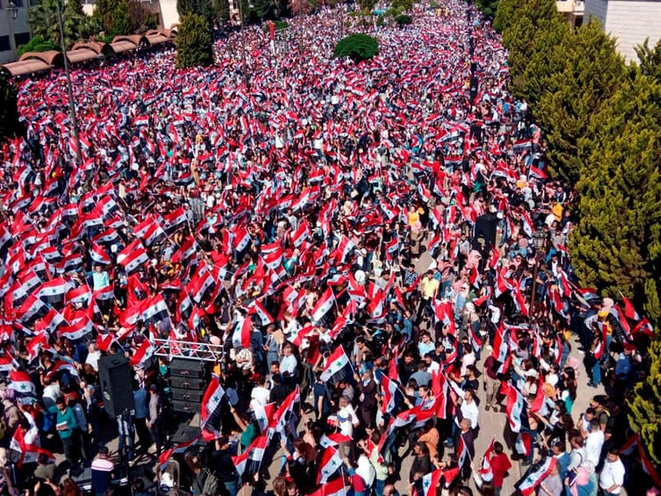 סוריה בחירות ל נשיאות הפגנה בעד הבחירות ב חומס