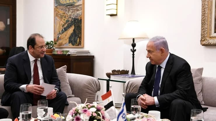 ראש הממשלה בנימין נתניהו נפגש היום עם ראש המודיעין הכללי המצרי עבאס כאמל ומשלחת בכירים בראשותו, במעון רה"מ בירושלים