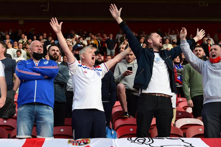 אוהדי נבחרת אנגליה