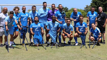נבחרת ישראל באימון עם קטועי הגפיים