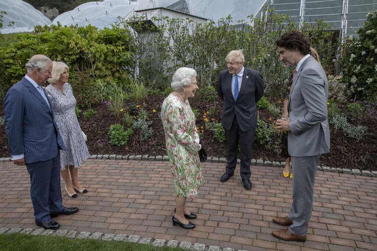 ועידה G7 ג'סטין טרודו נפגש עם המלכה אליזבת השנייה בריטניה אנגליה
